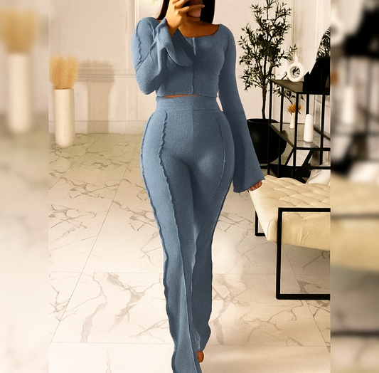 ✨ Ensemble deux pièces pour femme – Haut court à manches longues & pantalon évasé 👗👠